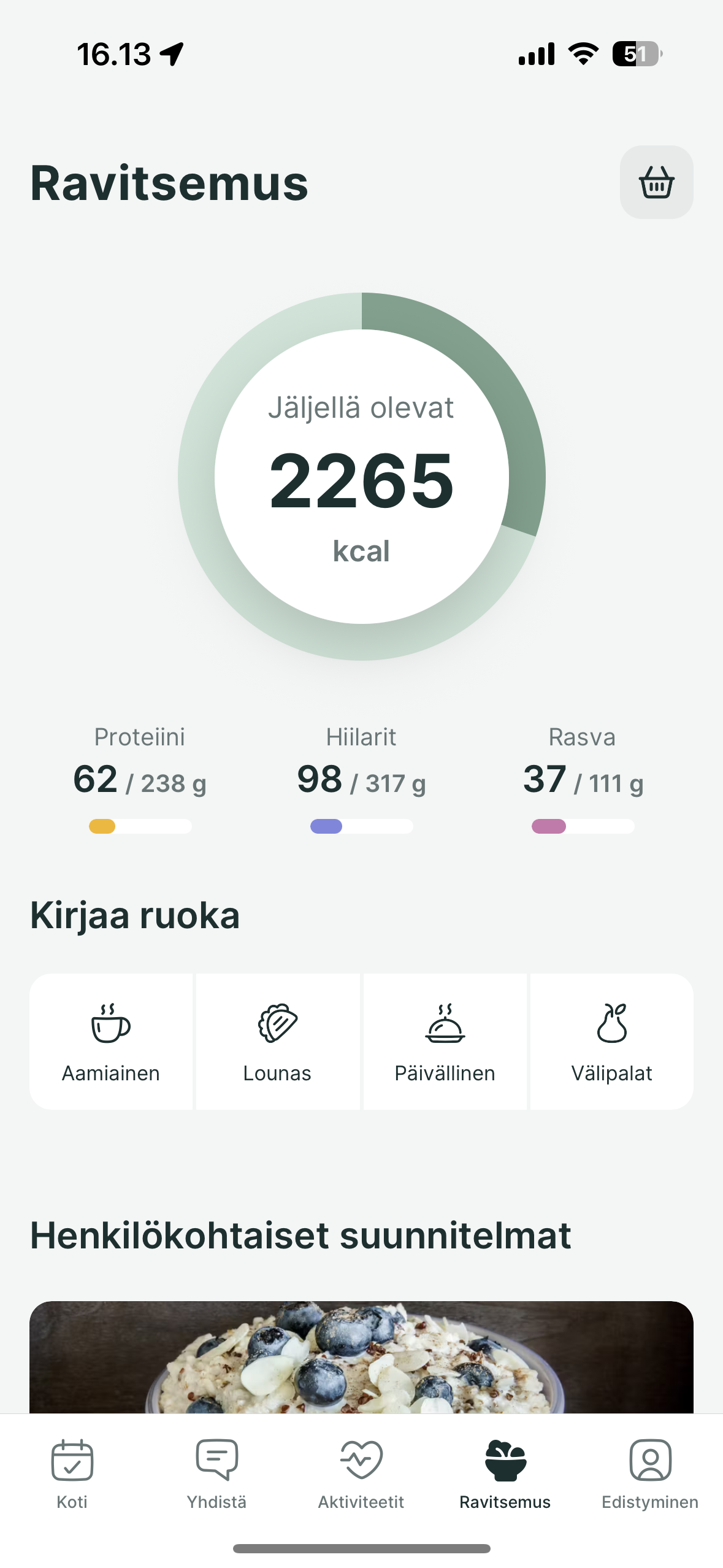 A mobile app nutrition dashboard showing remaining daily calories and macronutrient progress for protein, carbs, and fat.